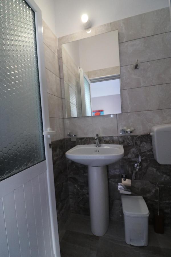 Hotel Potami Beach - Mondi Goro Himarë Exterior foto