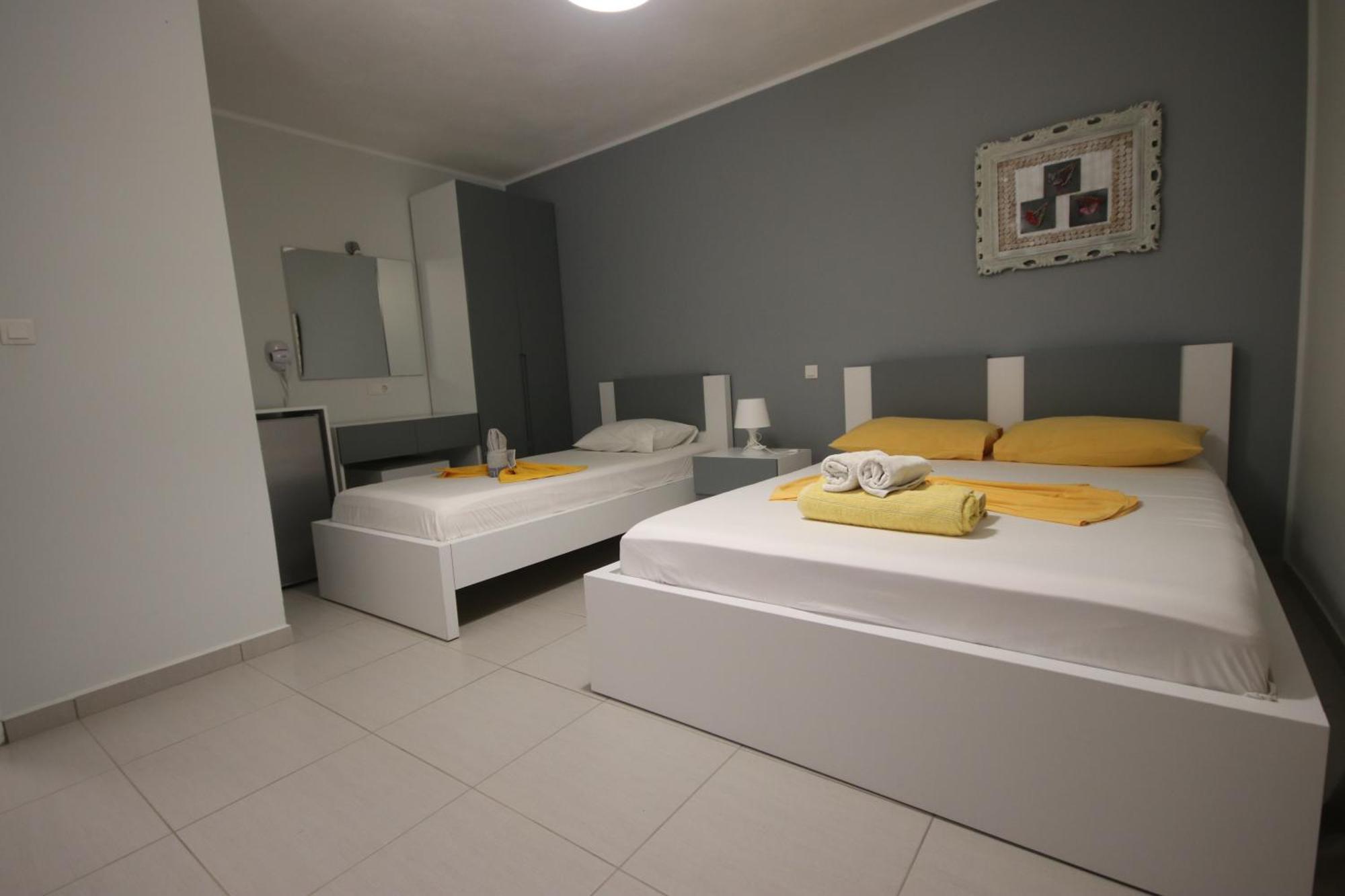Hotel Potami Beach - Mondi Goro Himarë Exterior foto